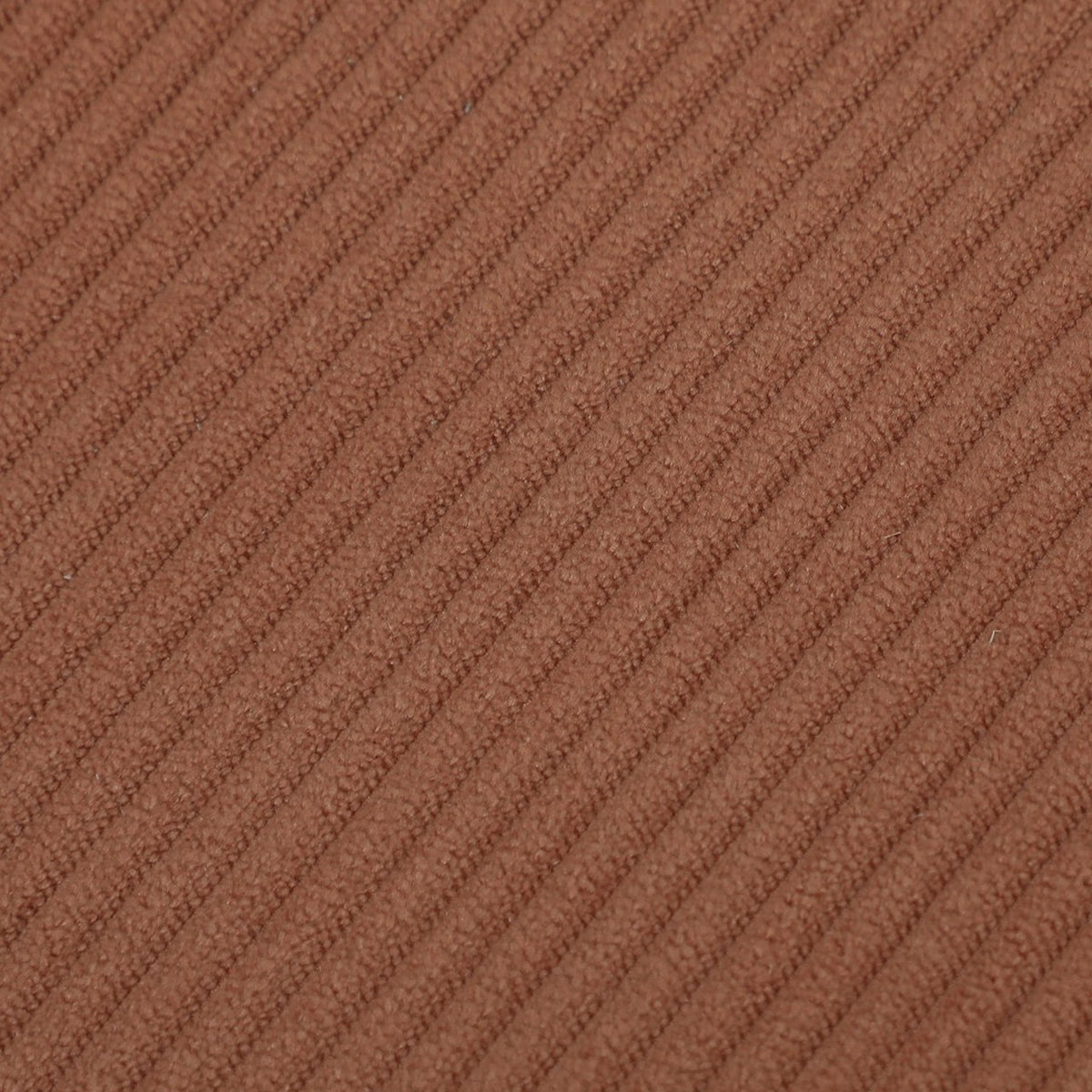 Détail du velours côtelé terracotta de Garance